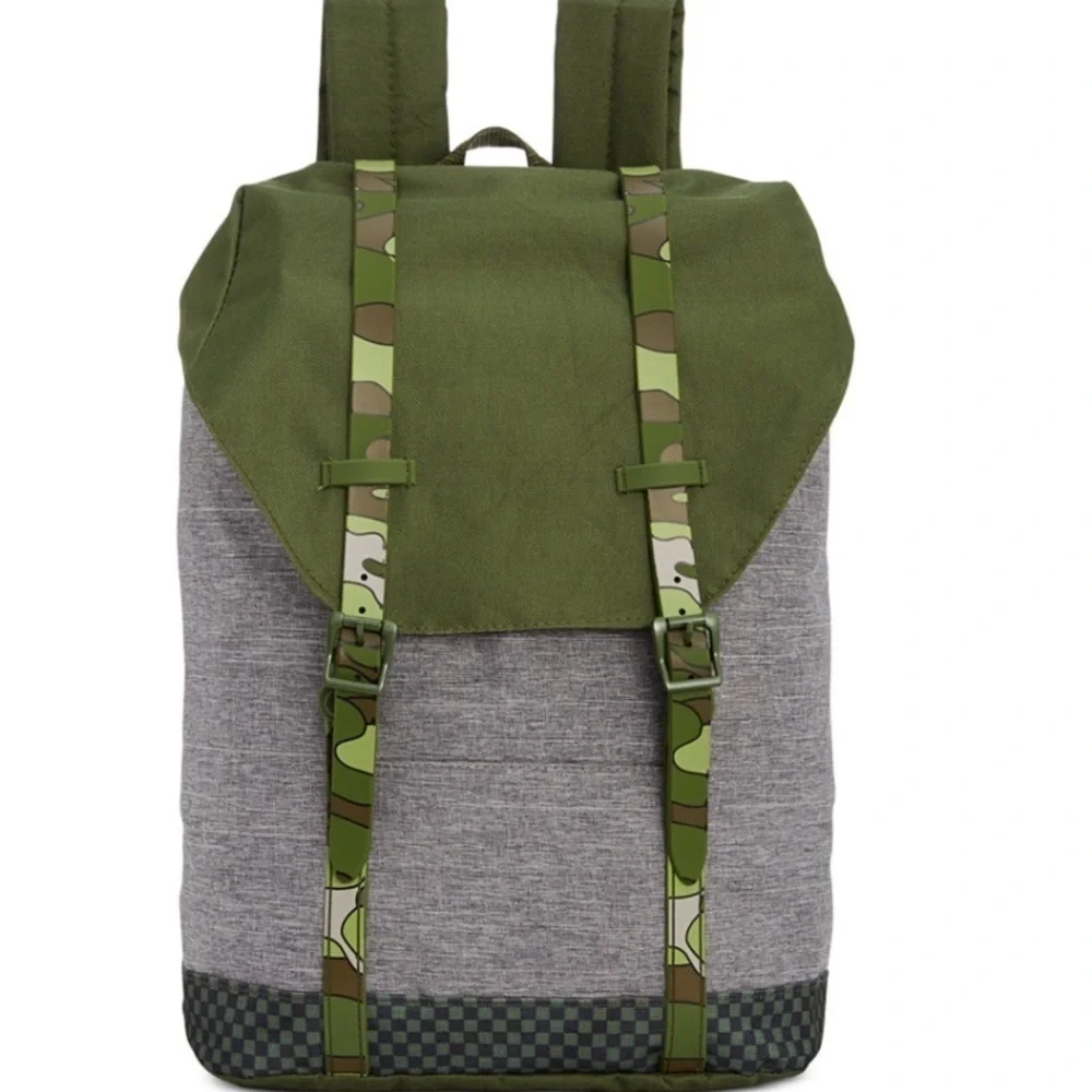 New Unisex Camo green Padded Strap school Backpack Bag nwt